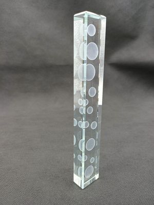Beleuchten dreidimensionalen 12mm Laser gravierten Glases
