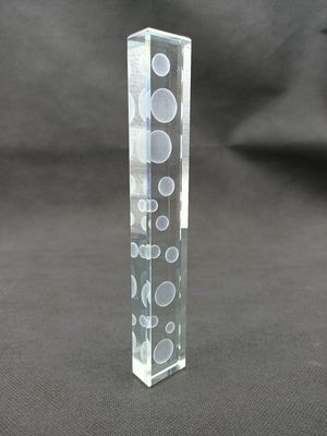 Beleuchten dreidimensionalen 12mm Laser gravierten Glases