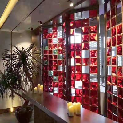 Rotes Rose Ornaments K9 Buntglas-Handwerk Suncatchers 3D