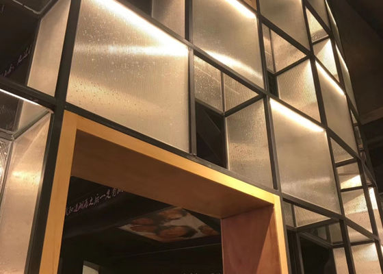 Ultra klares abstraktes 4mm Shopfronts dekoratives fixiertes Glas