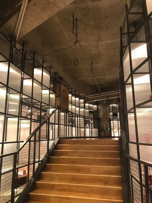 Ultra klares abstraktes 4mm Shopfronts dekoratives fixiertes Glas